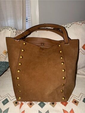 Tory Burch Rowan Suede Oversized Tote Brown Gold grommets 15¾"W X 121/4” HX
9½"D